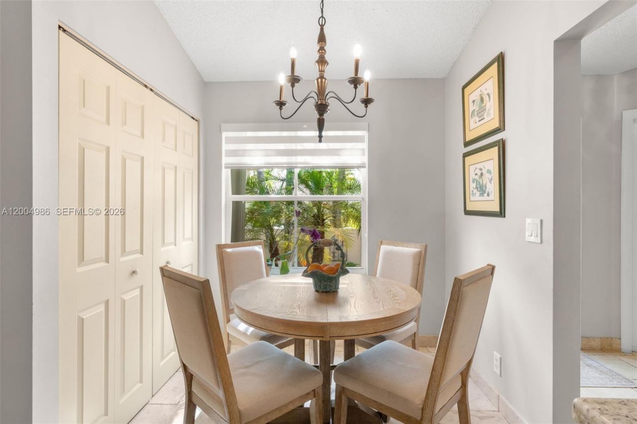 4108 Pine Ridge Ln, Weston, FL 33331 Photo