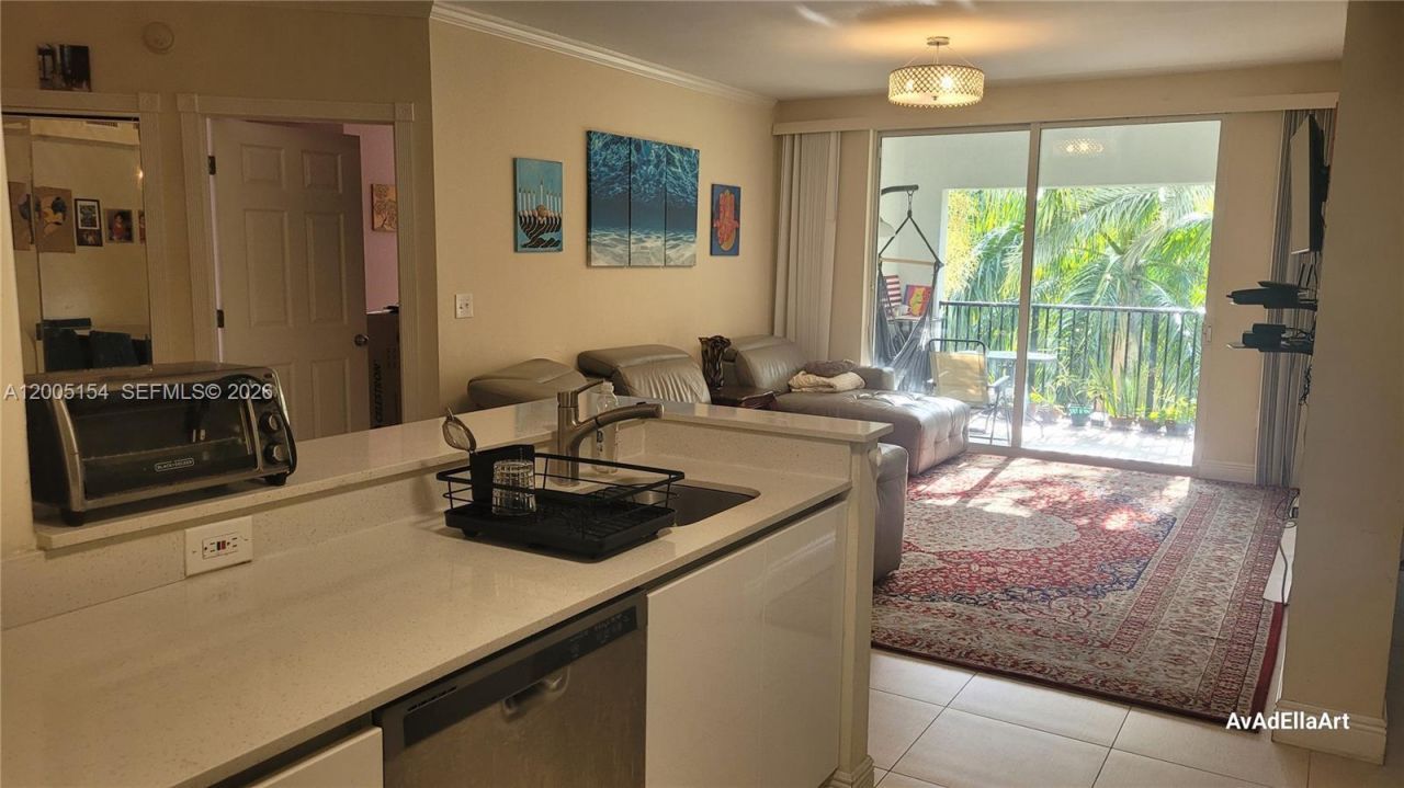 17125 N Bay Rd , Unit 3505, Sunny Isles Beach, FL 33160 Photo