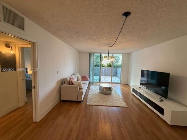 1155 Brickell Bay Dr, Unit 606, Miami, FL 33131