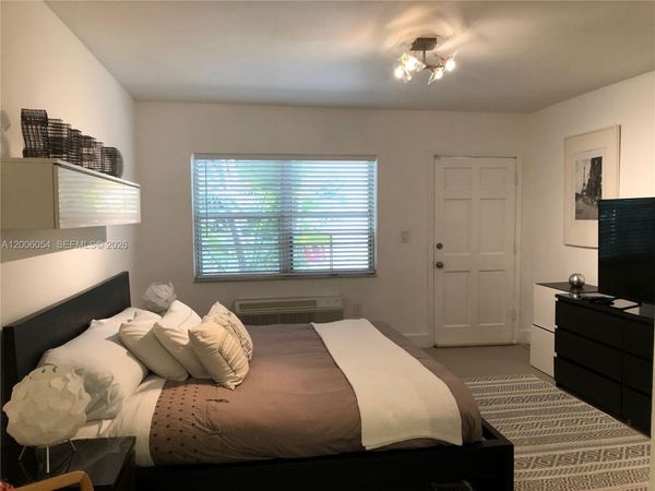 911 Meridian Ave , Unit 105, Miami Beach, FL 33139