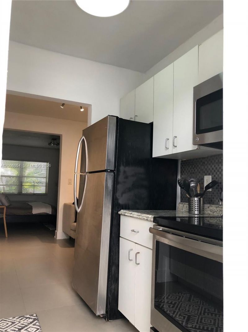 911 Meridian Ave , Unit 105, Miami Beach, FL 33139 Photo