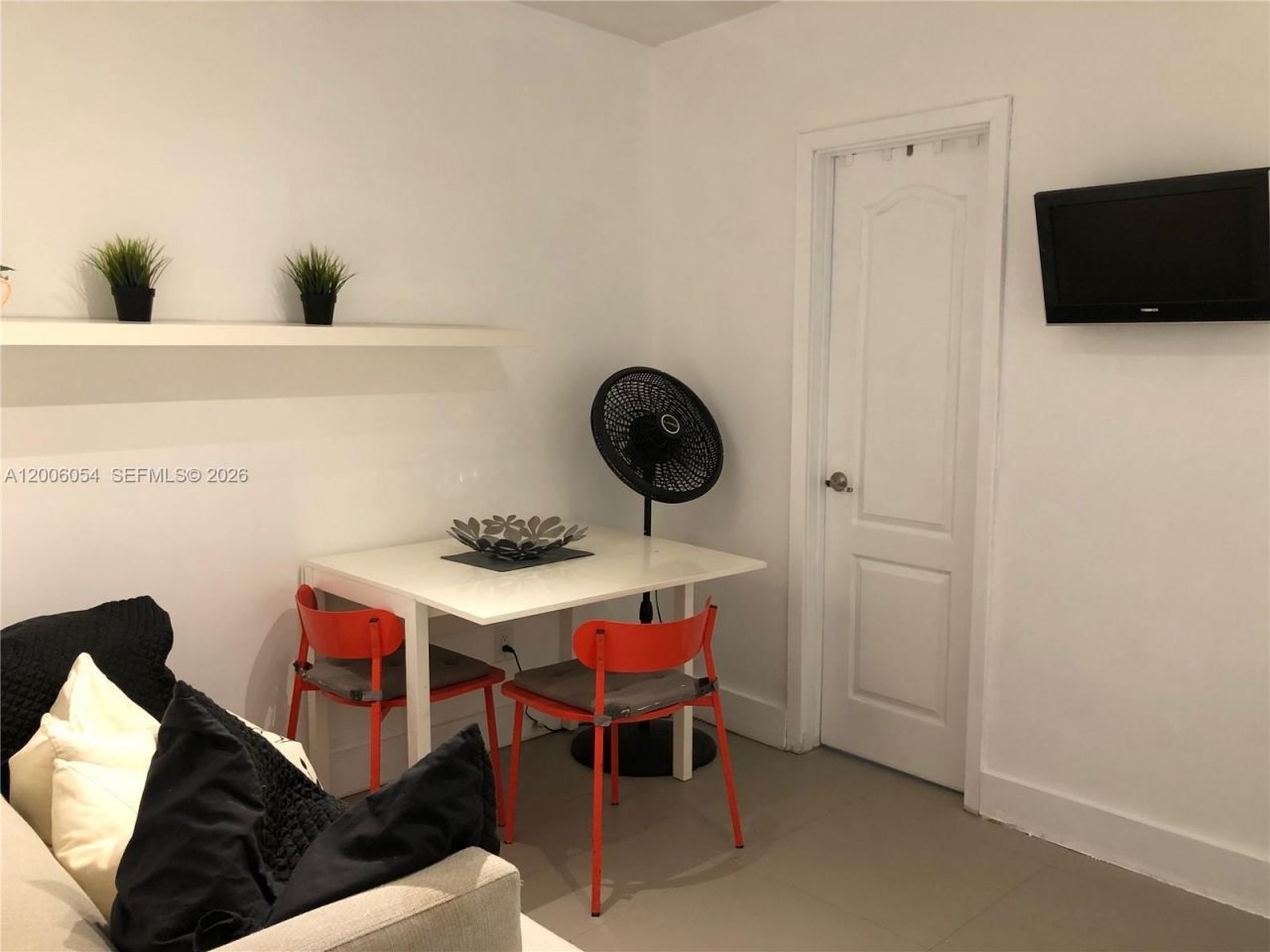 911 Meridian Ave , Unit 105, Miami Beach, FL 33139 Photo