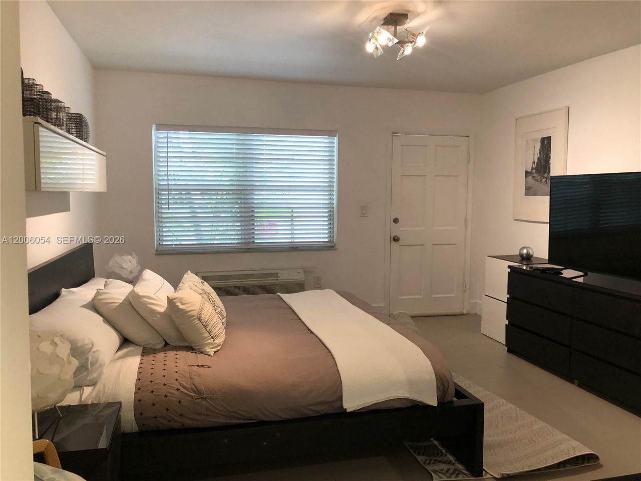 911 Meridian Ave , Unit 105, Miami Beach, FL 33139 Photo