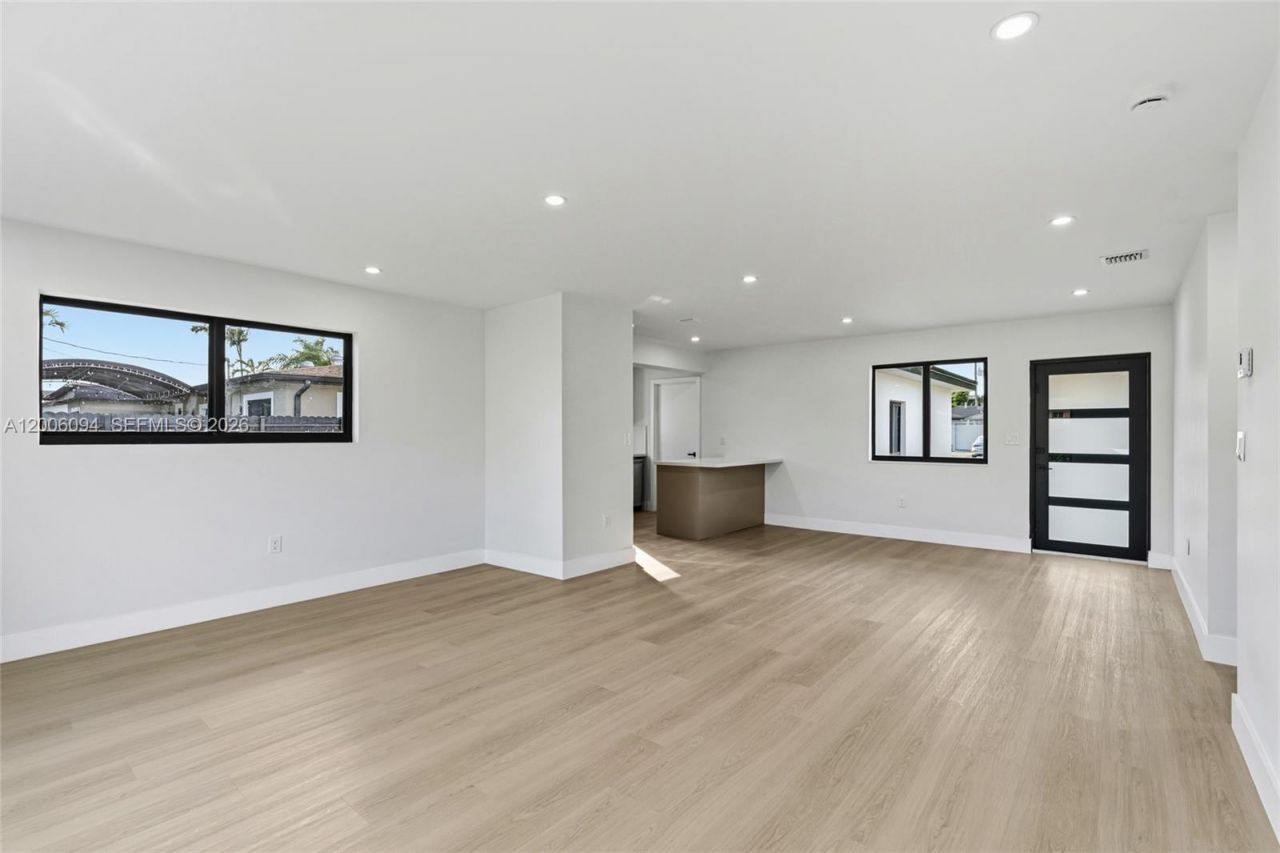 9660 Dominican Dr , Cutler Bay, FL 33189 Photo