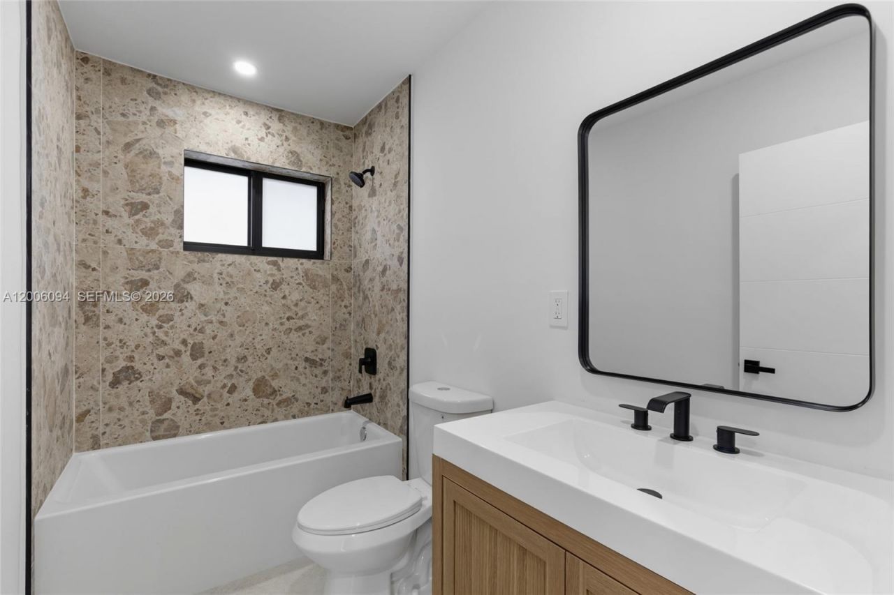 9660 Dominican Dr , Cutler Bay, FL 33189 Photo