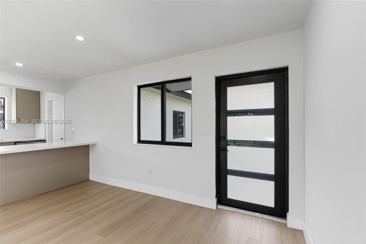 9660 Dominican Dr , Cutler Bay, FL 33189 Photo