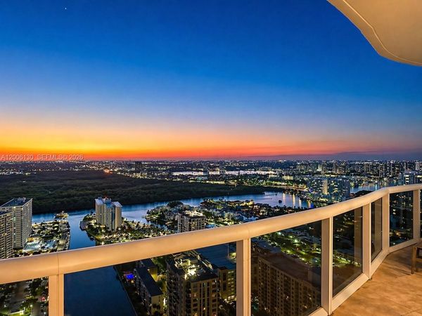 15811 Collins Ave , Unit 3805, Sunny Isles Beach, FL 33160