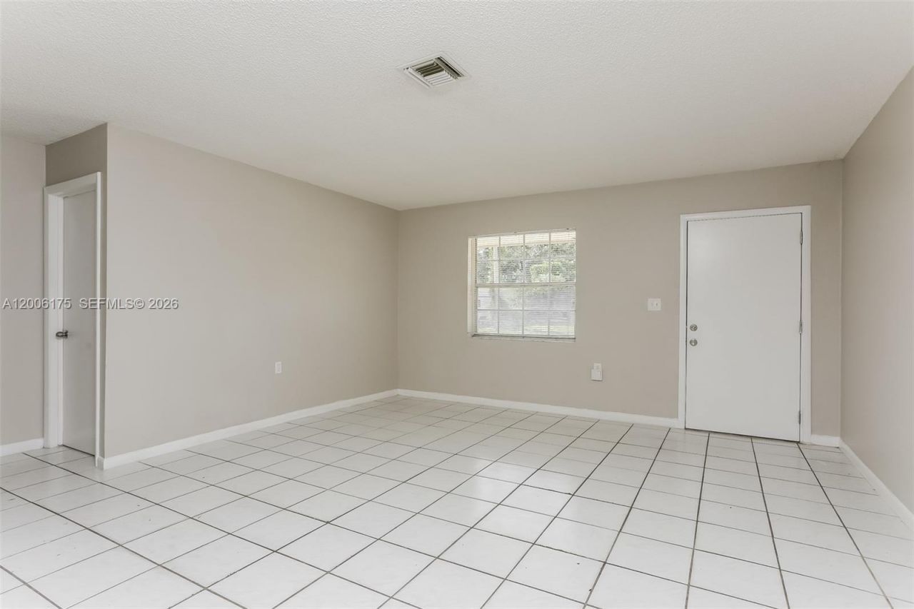 6025 SW 37th St, Unit E-W, Miramar, FL 33023 Photo