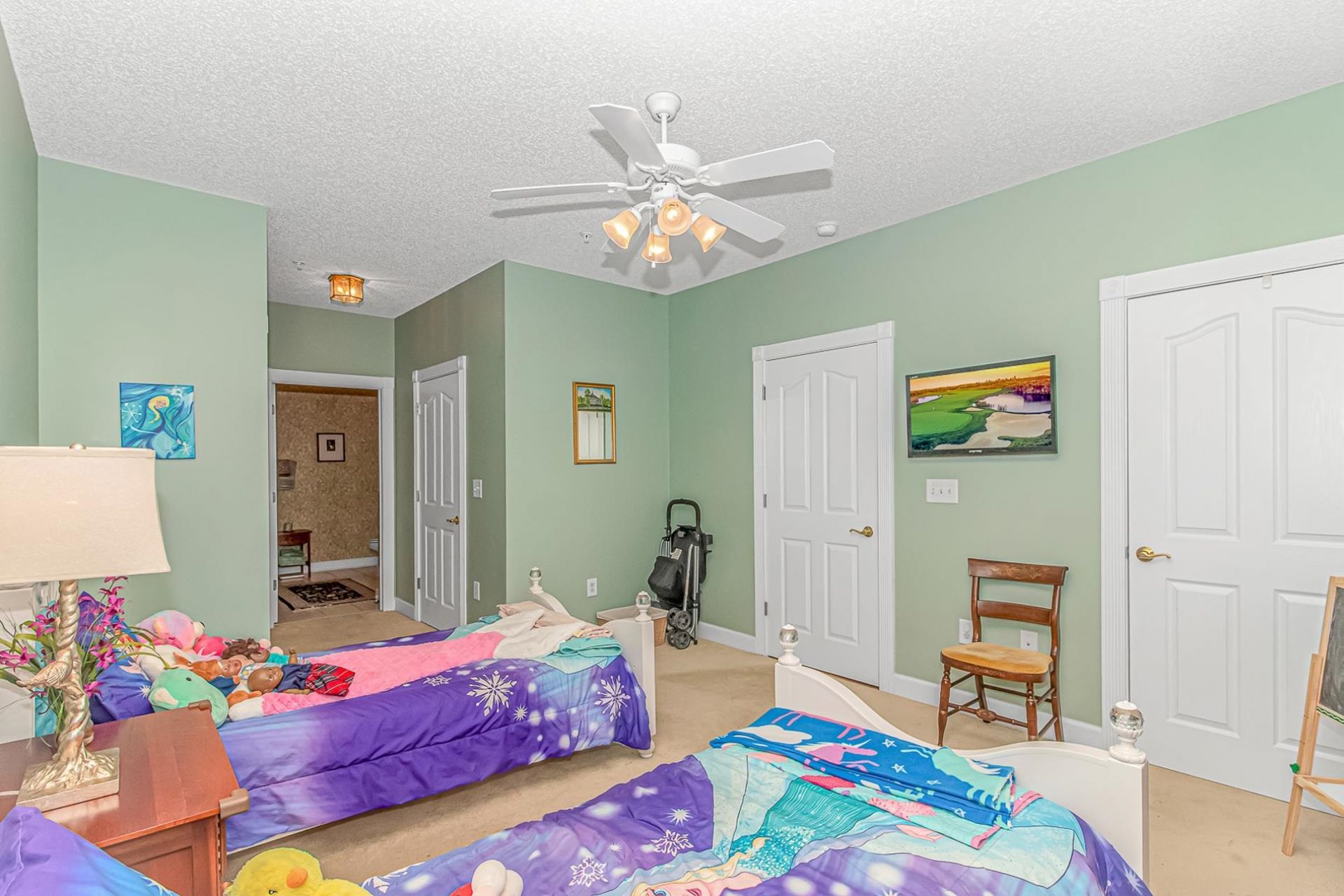 2241 Waterview Dr. Photo 24