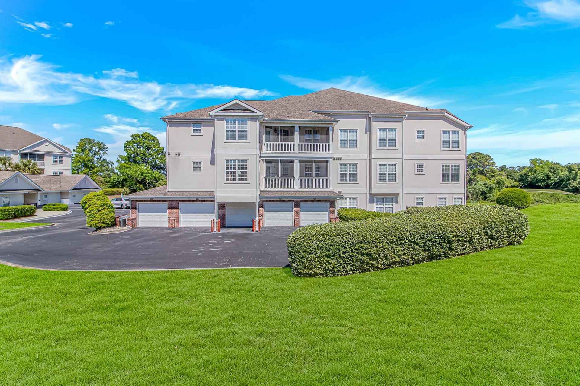 2241 Waterview Dr. Photo 31