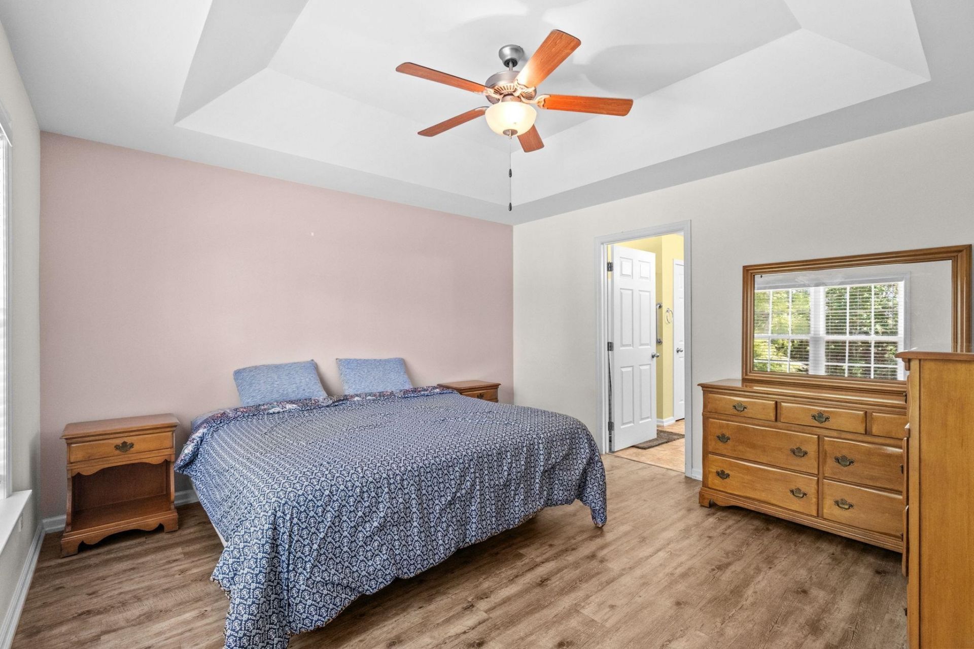 1229 Augustus Dr. Photo 16