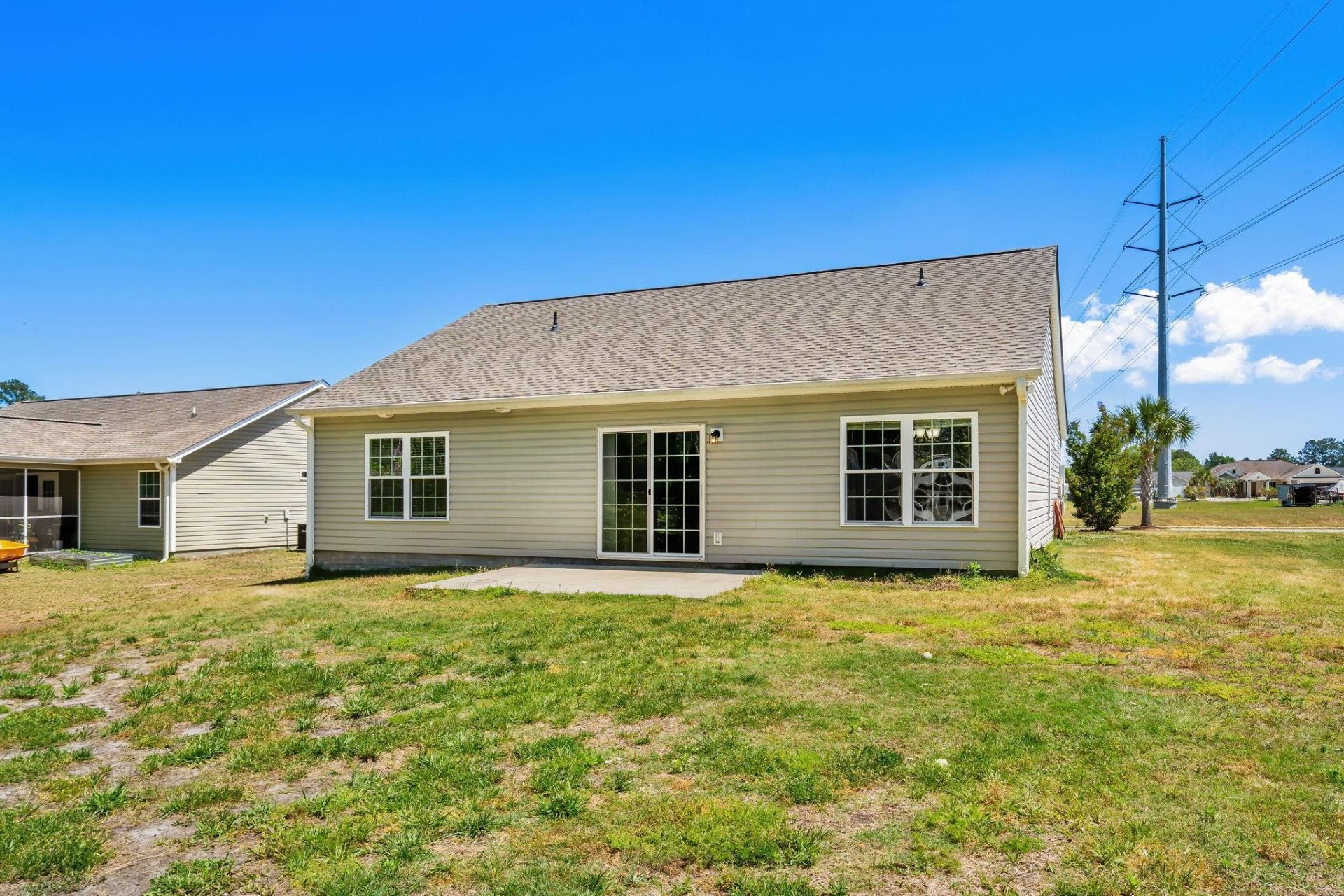 1229 Augustus Dr. Photo 27