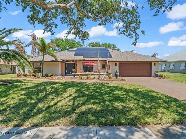 560 Veracruz Boulevard , Indialantic, FL 32903