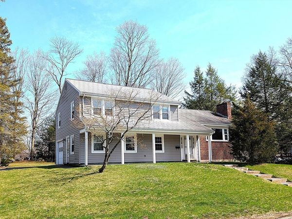 1 Louise St, Maynard, MA 01754