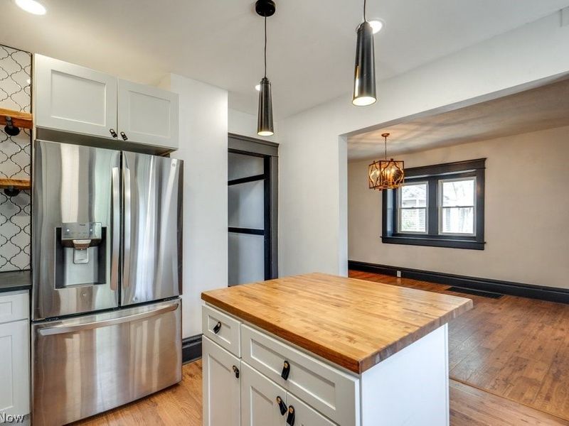 151 S Portage Path, Akron, OH 44302 Photo 15