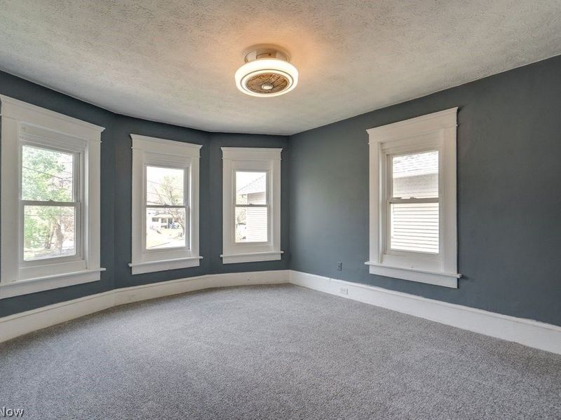 151 S Portage Path, Akron, OH 44302 Photo 19