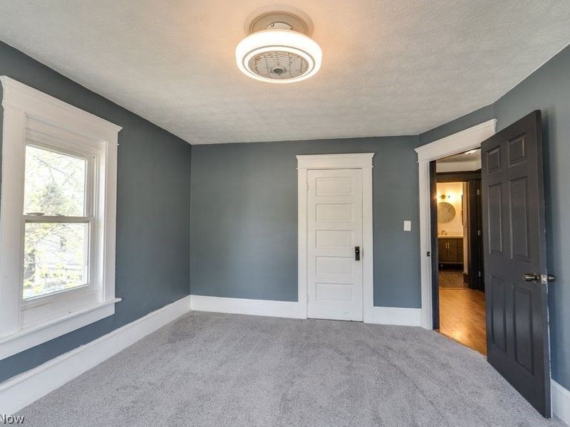 151 S Portage Path, Akron, OH 44302 Photo 21