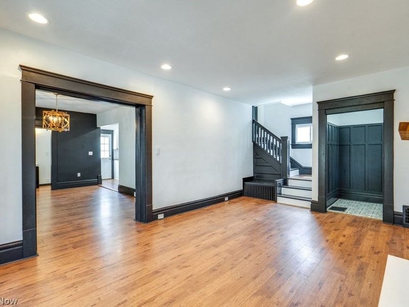 151 S Portage Path, Akron, OH 44302 Photo 6