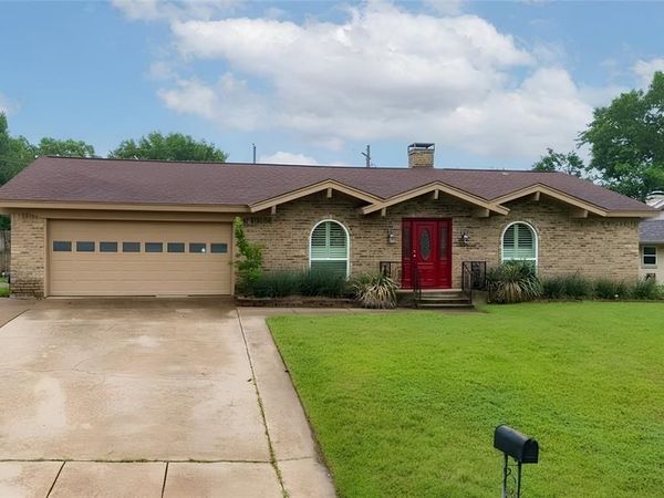 6316 Tosca Drive, Haltom City, TX 76180