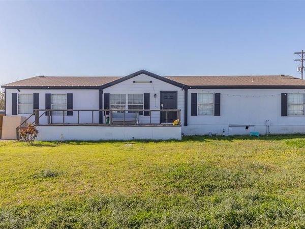 230 Private Road 4906, Haslet, TX 76052