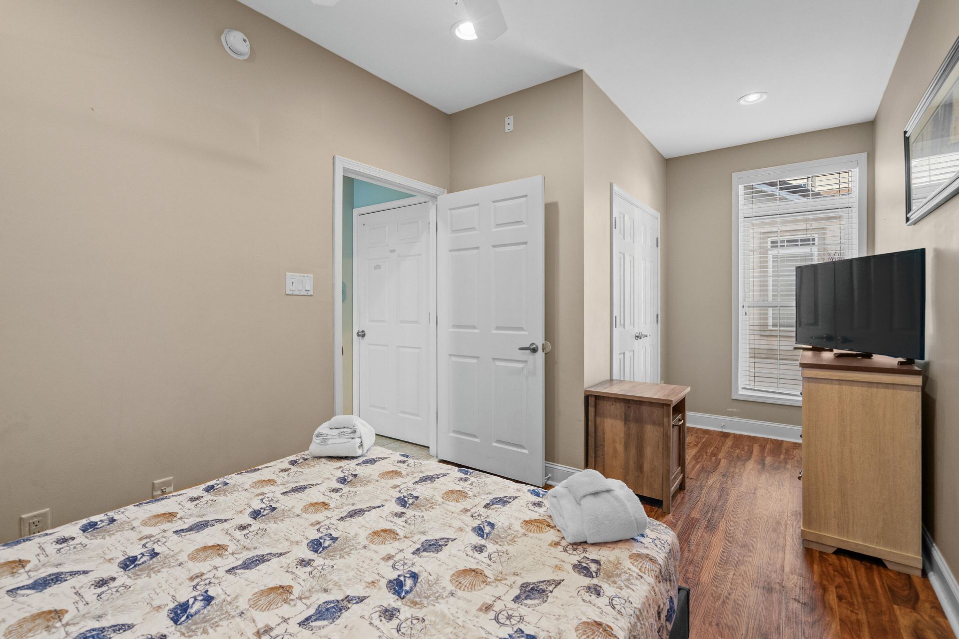 213 76th Avenue Photo 42