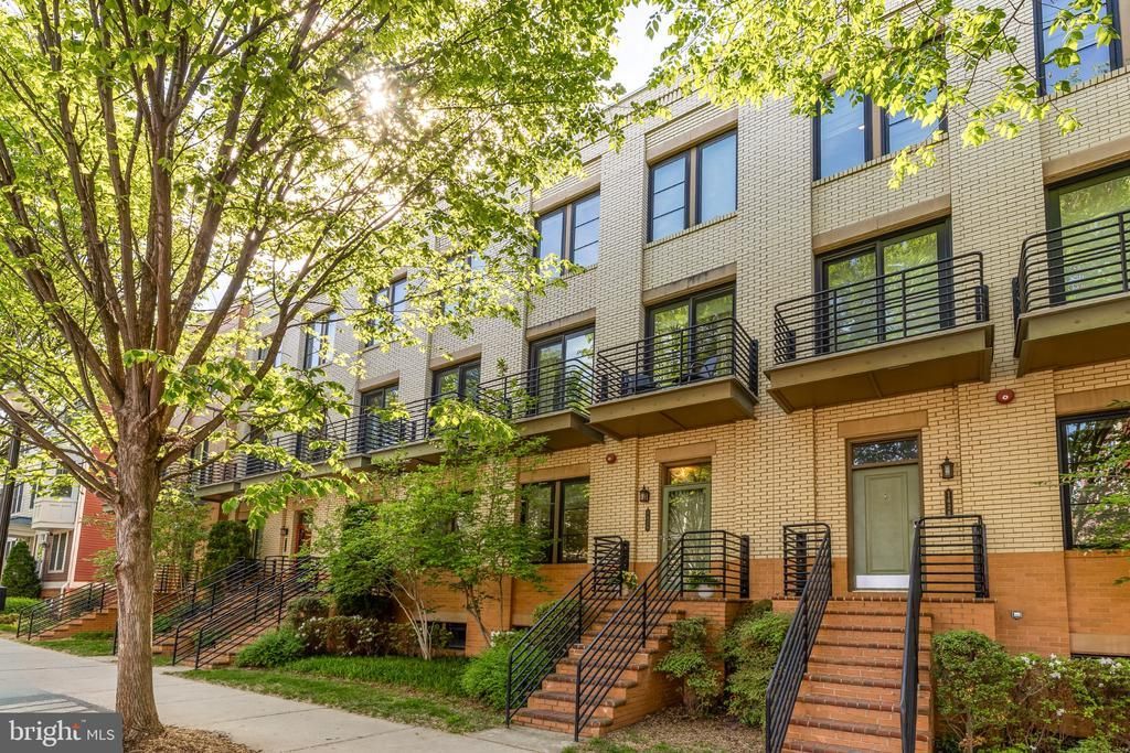 1426 Van Valkenburgh Lane , Alexandria, VA 22301 Main Photo