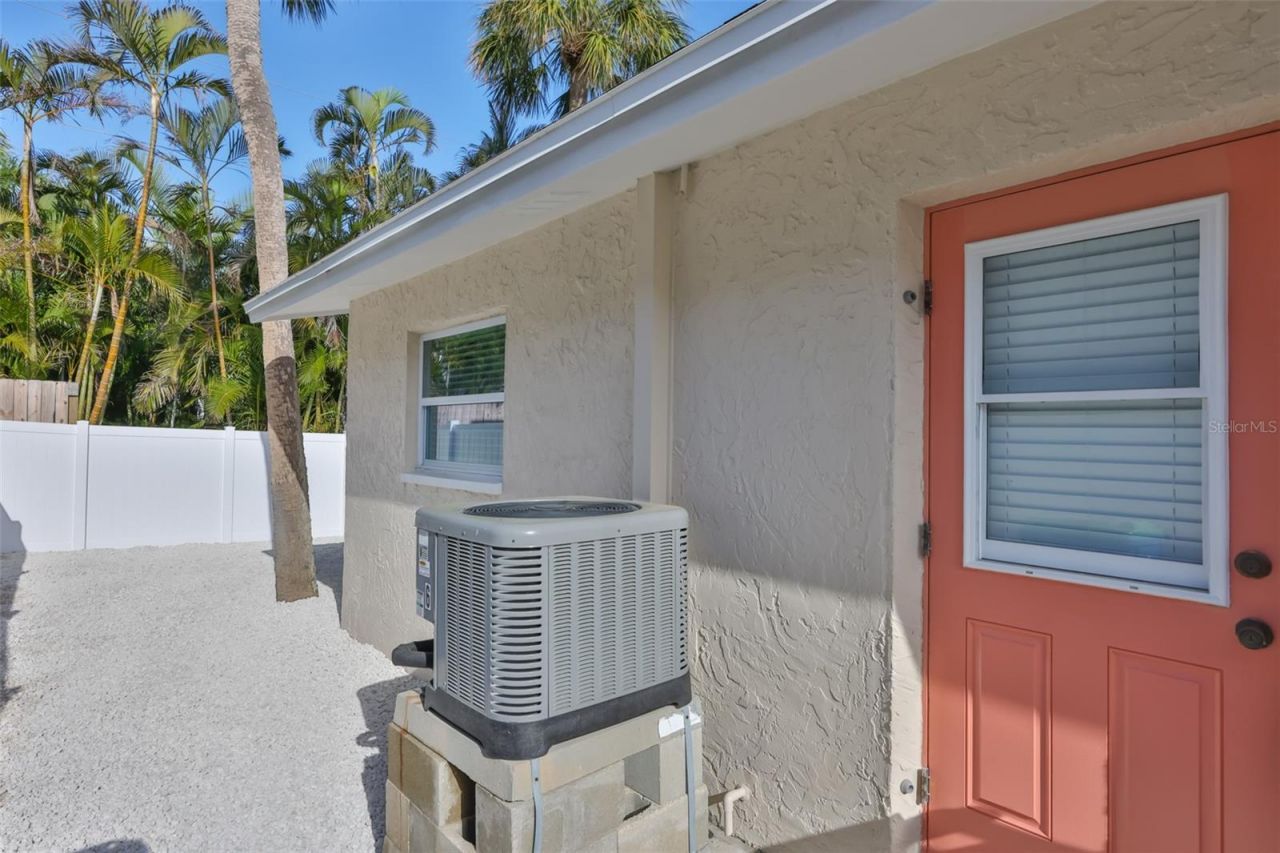 724 1st Street, Indian Rocks Beach, FL 33785 Photo