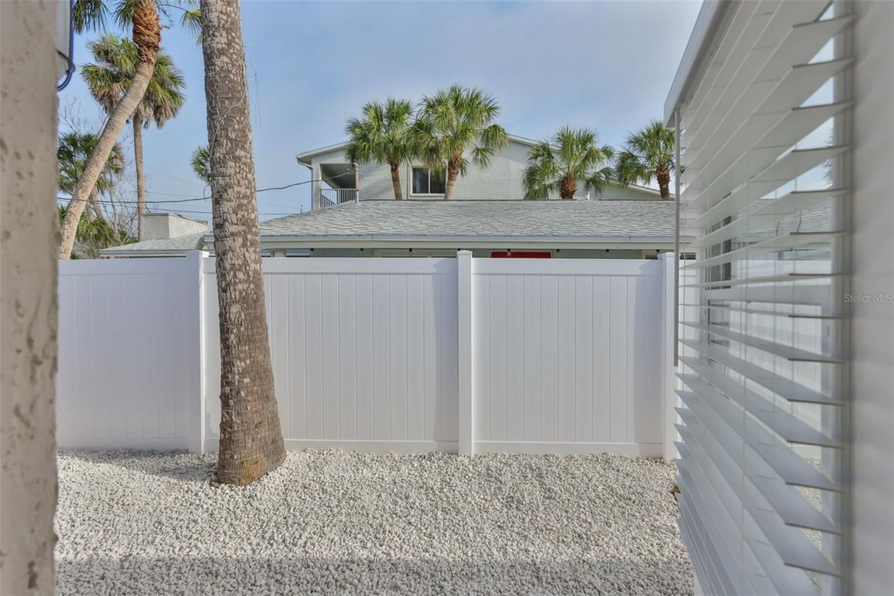 724 1st Street, Indian Rocks Beach, FL 33785 Photo