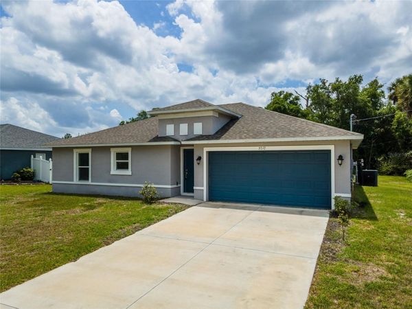 3717 VILLAGE AVENUE , NORTH PORT, FL 34291