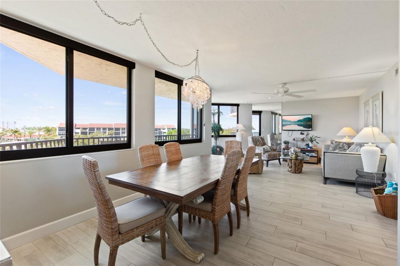 6266 Midnight Pass Road, Unit 404, Sarasota, FL 34242 Photo