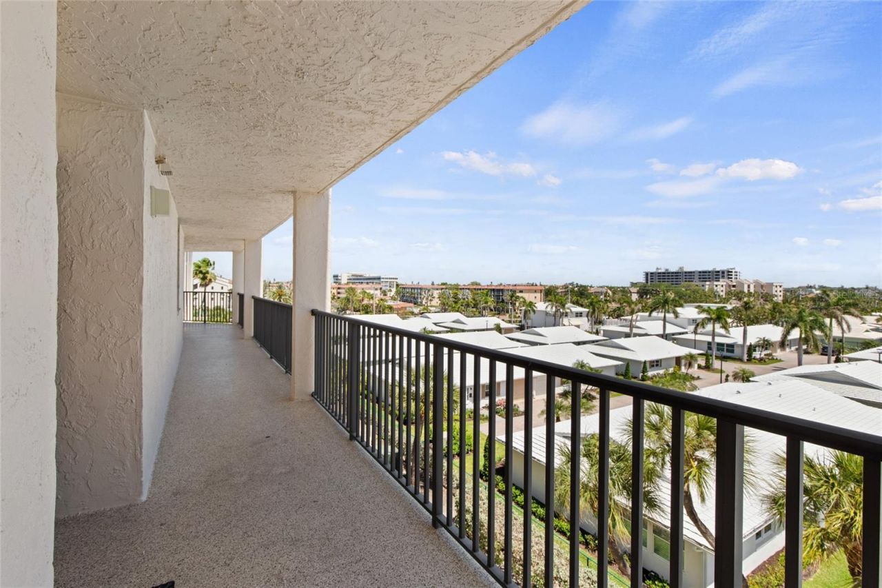 6266 Midnight Pass Road, Unit 404, Sarasota, FL 34242 Photo