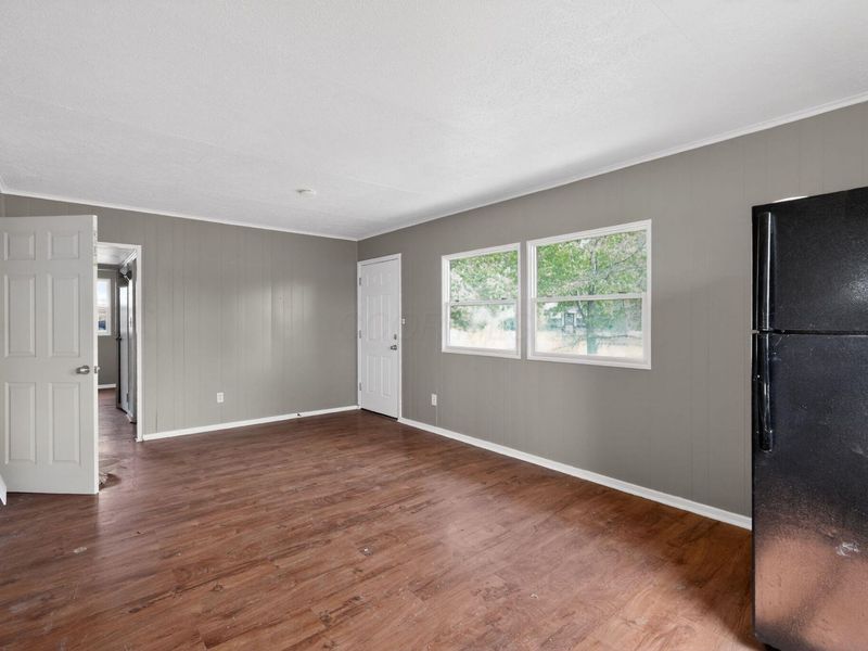 447 S Hampton Road , Columbus, OH 43213 Photo 11