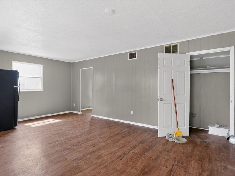 447 S Hampton Road , Columbus, OH 43213 Photo 15