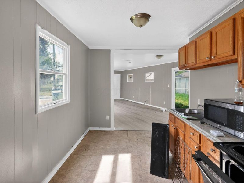 447 S Hampton Road , Columbus, OH 43213 Photo 19