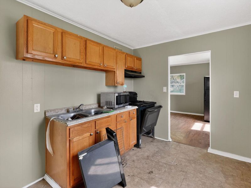 447 S Hampton Road , Columbus, OH 43213 Photo 21