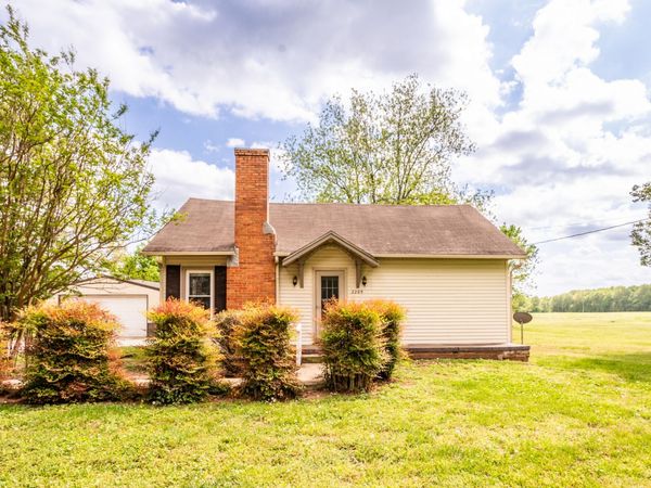 2205 W Wood St , Paris, TN 38242