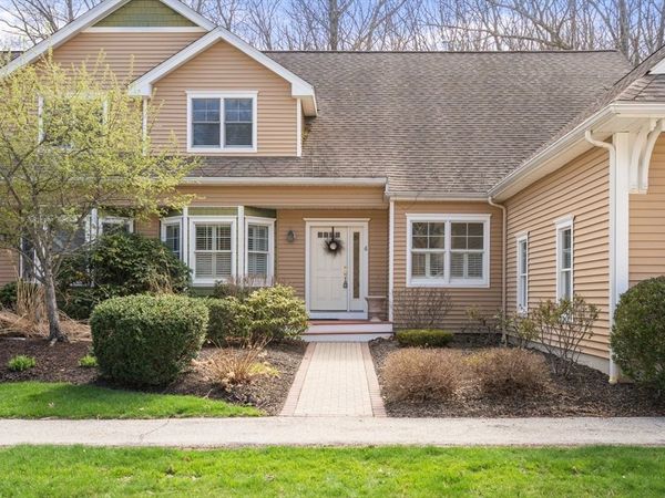 6 Summerland Way, Unit 6, Worcester, MA 01609