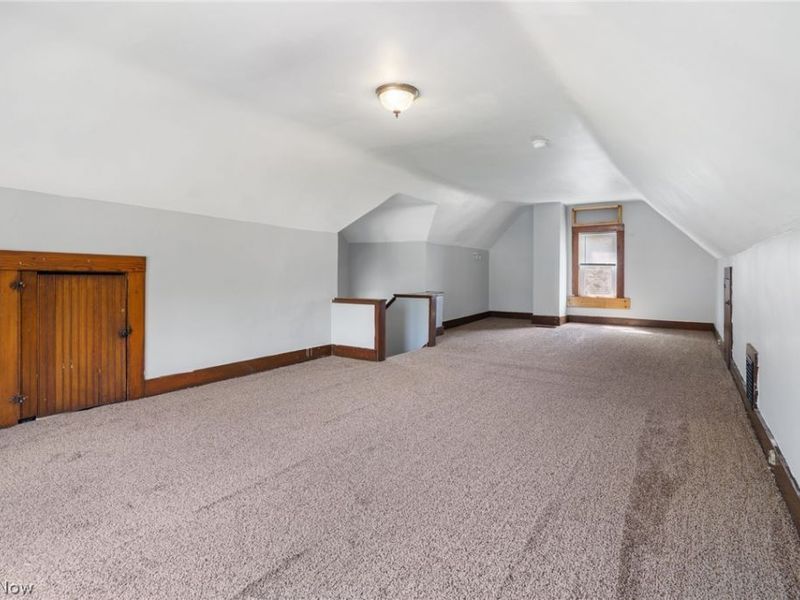 558 Nash Street, Akron, OH 44306 Photo 14