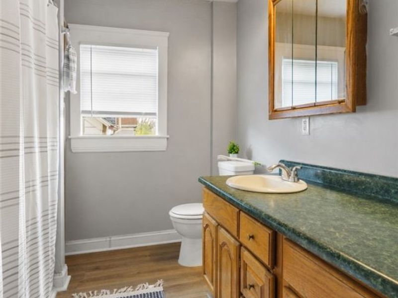 558 Nash Street, Akron, OH 44306 Photo 9