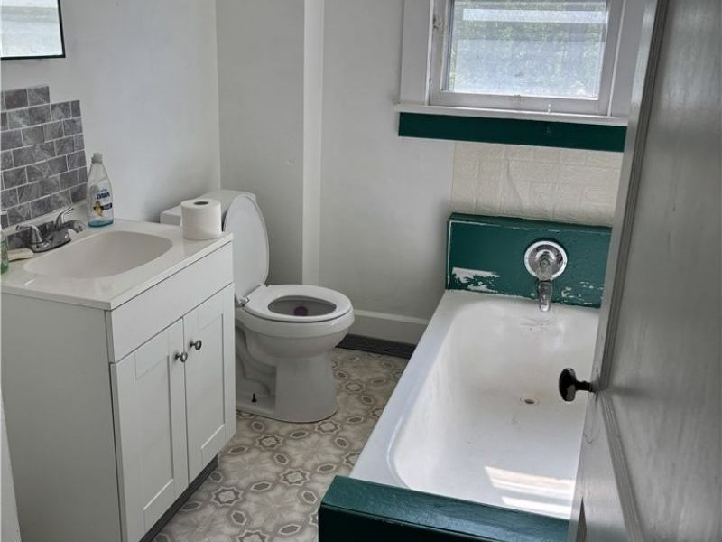 11371 Walnut Avenue NE, Alliance, OH 44601 Photo 8
