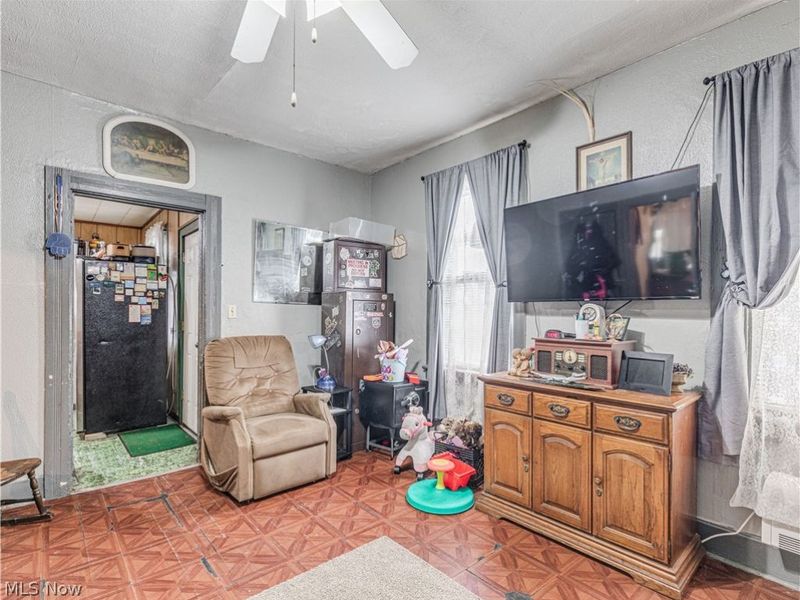 4846 Wendell Avenue, Cleveland, OH 44127 Photo 3