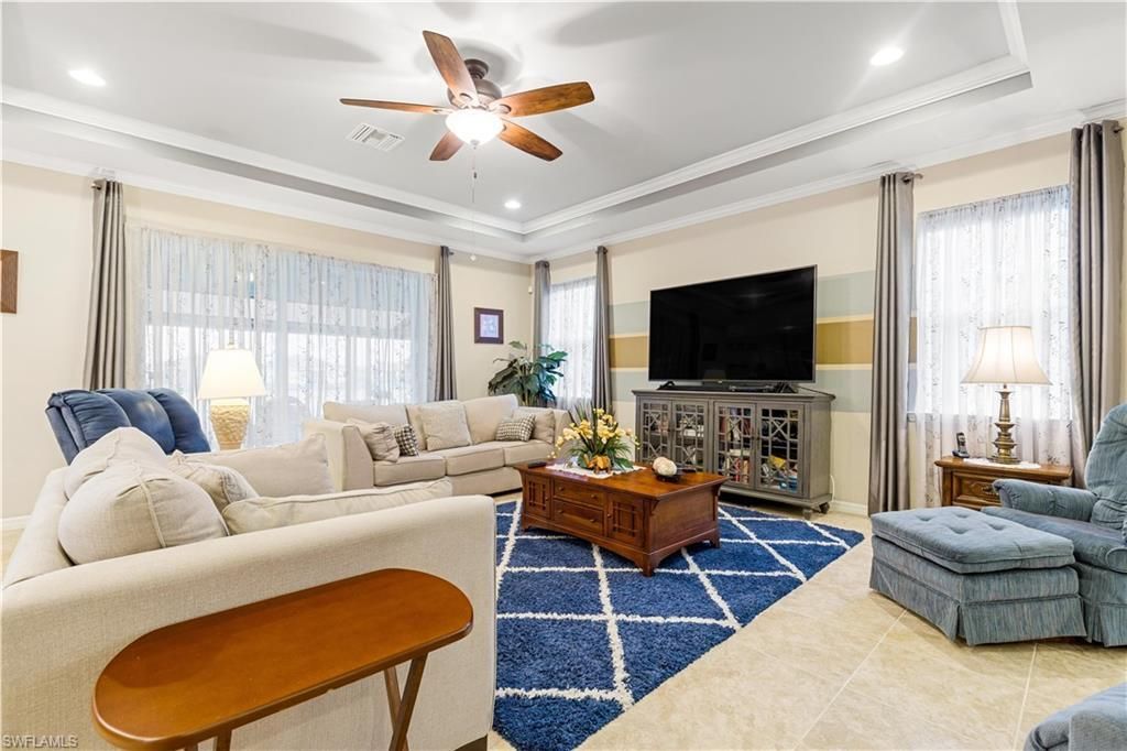 3188 Amadora Cir, Cape Coral, FL 33909 Photo