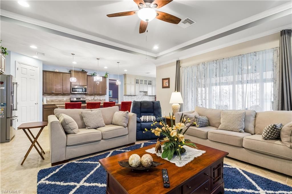 3188 Amadora Cir, Cape Coral, FL 33909 Photo