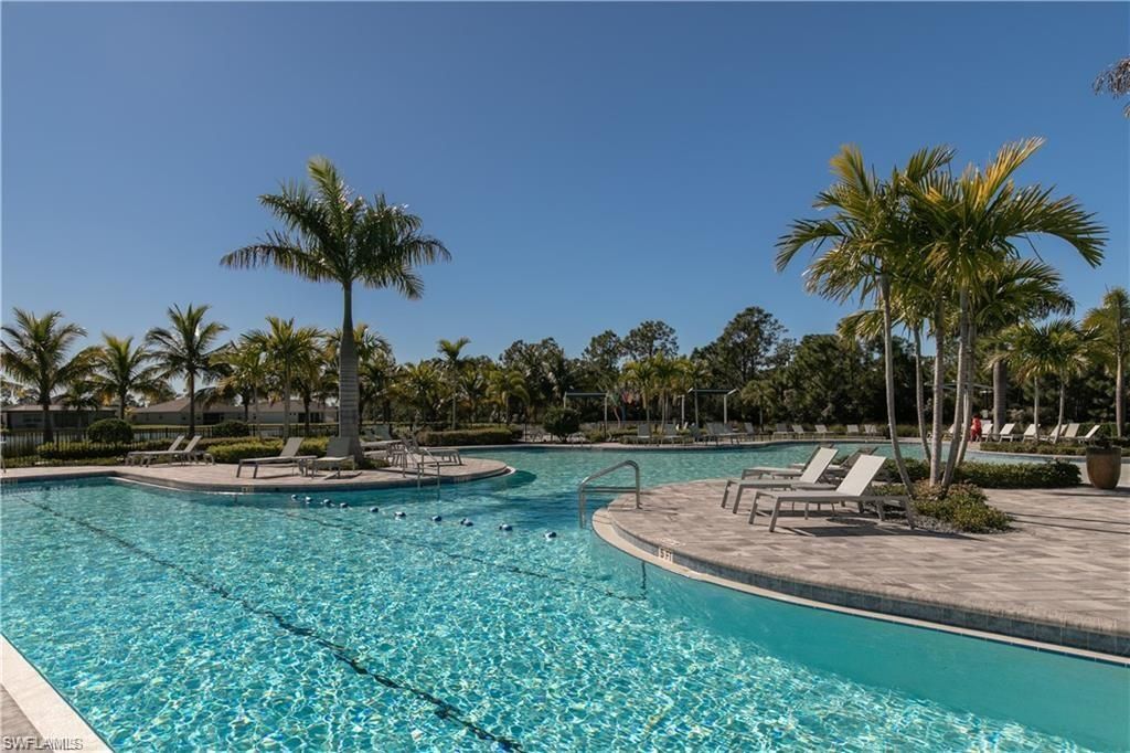 3188 Amadora Cir, Cape Coral, FL 33909 Photo