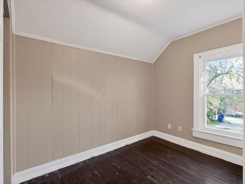 1607 Briarwood Avenue , Columbus, OH 43211 Photo 13