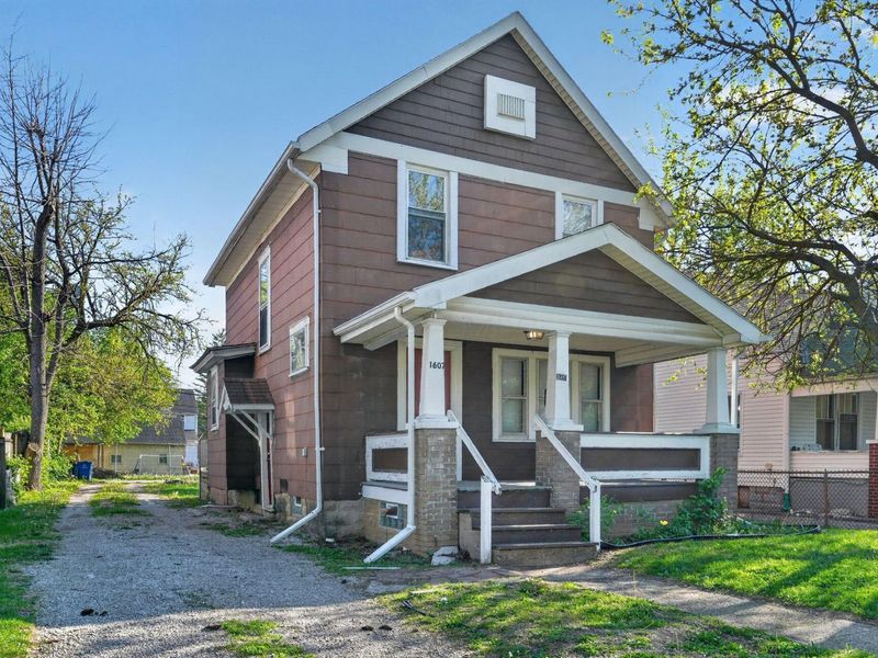 1607 Briarwood Avenue , Columbus, OH 43211 Photo 2