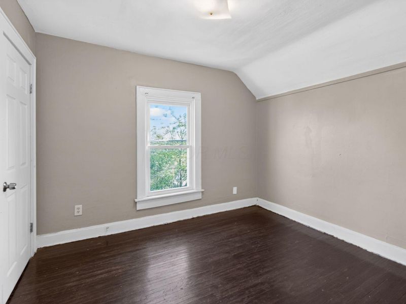 1607 Briarwood Avenue , Columbus, OH 43211 Photo 29