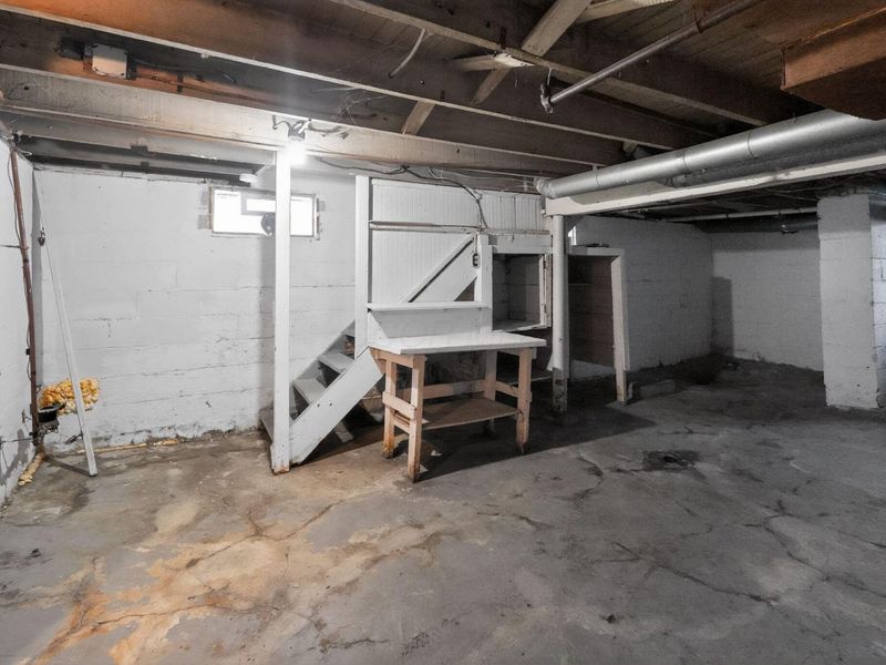 1607 Briarwood Avenue , Columbus, OH 43211 Photo 30