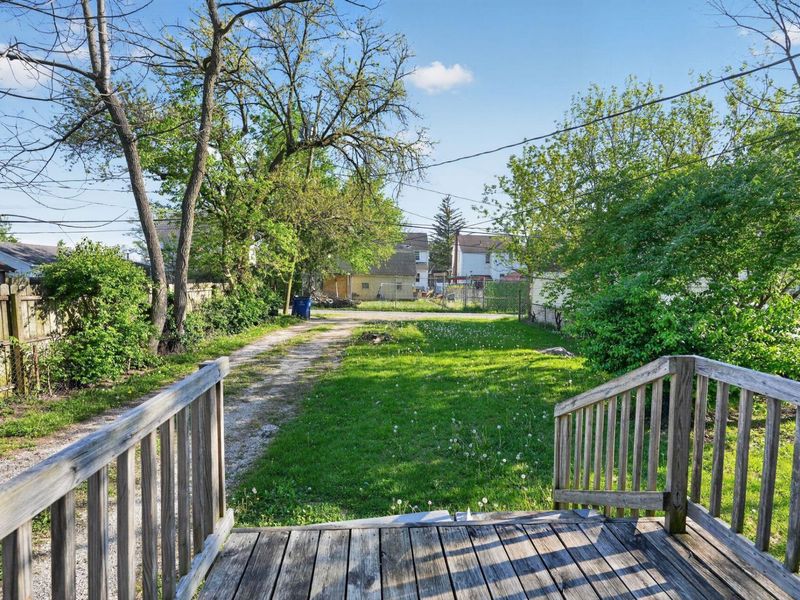 1607 Briarwood Avenue , Columbus, OH 43211 Photo 6