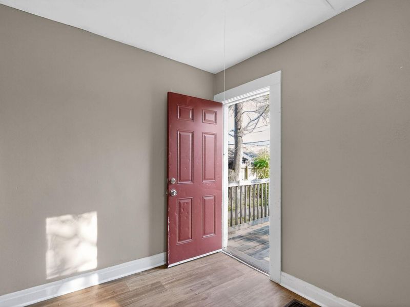 1607 Briarwood Avenue , Columbus, OH 43211 Photo 8